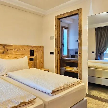 Alpenrose Hotel
